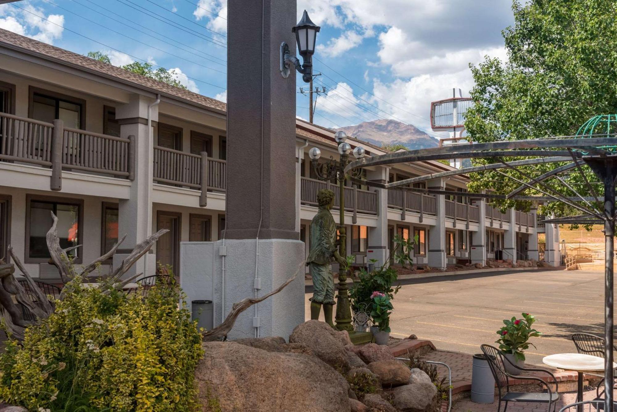 Quality Inn & Suites Manitou Springs At Pikes Peak Eksteriør bilde